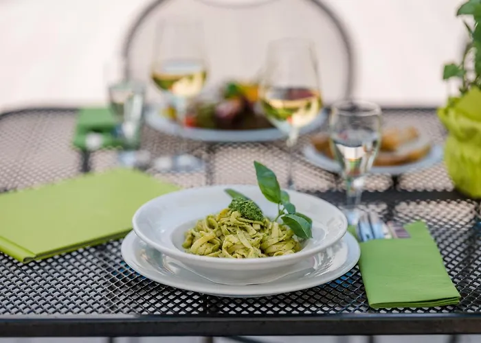 Plauer פארק נופש אלט שוורין