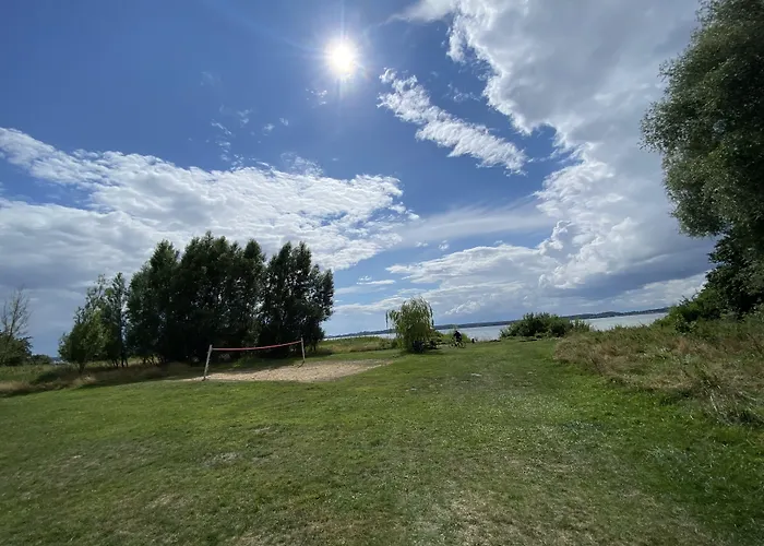 Plauer 3* אלט שוורין