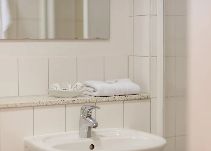 Plauer פארק נופש 3*